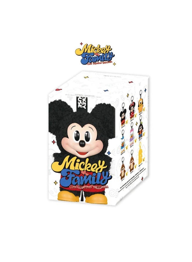 ميكي آند فريندز صندوق  ميكي ماوس العائلي المخفي - سلسلة سلاسل مفاتيح "لطيفة معًا" | سلاسل مفاتيح مفاجئة قابلة للتجميع | لعبة مستوحاة من بوب مارت للأطفال والكبار - Image 1