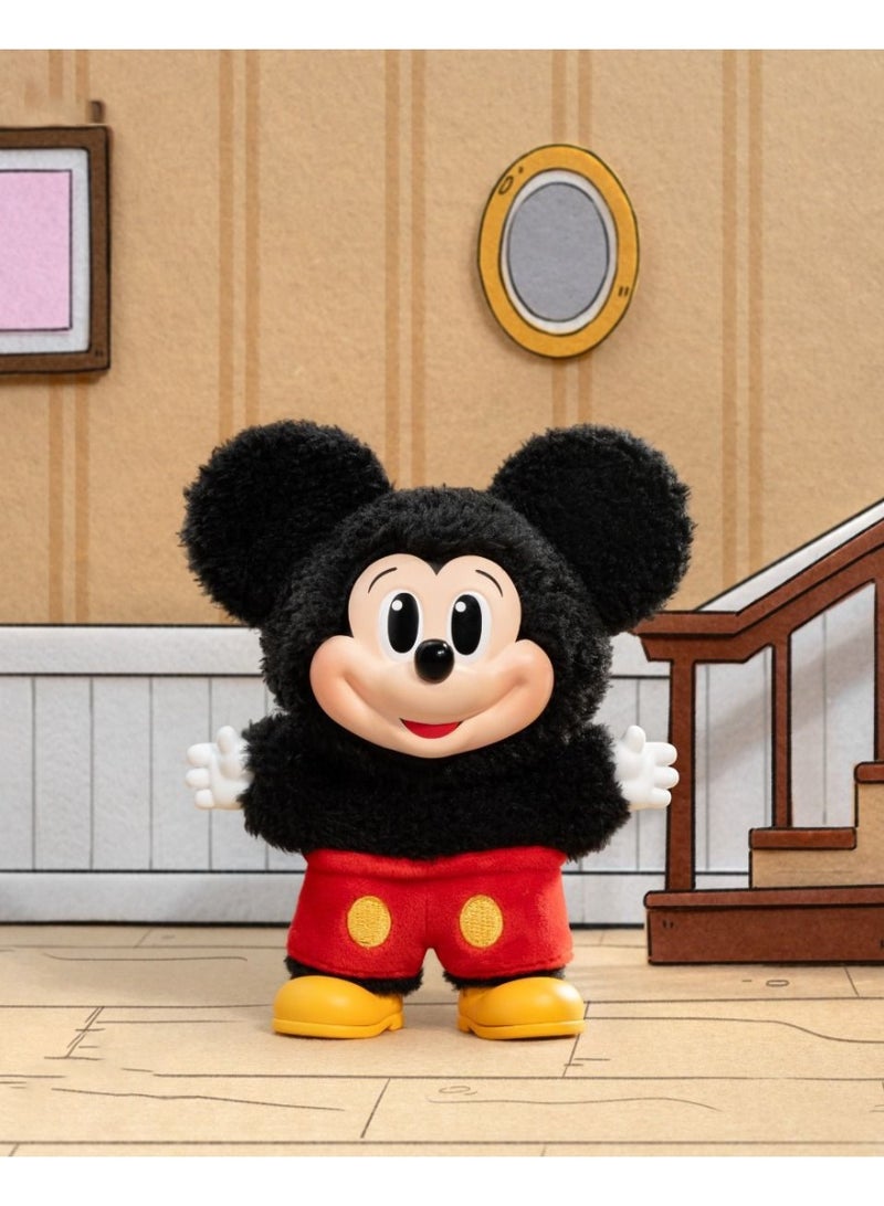 ميكي آند فريندز صندوق  ميكي ماوس العائلي المخفي - سلسلة سلاسل مفاتيح "لطيفة معًا" | سلاسل مفاتيح مفاجئة قابلة للتجميع | لعبة مستوحاة من بوب مارت للأطفال والكبار - Image 3