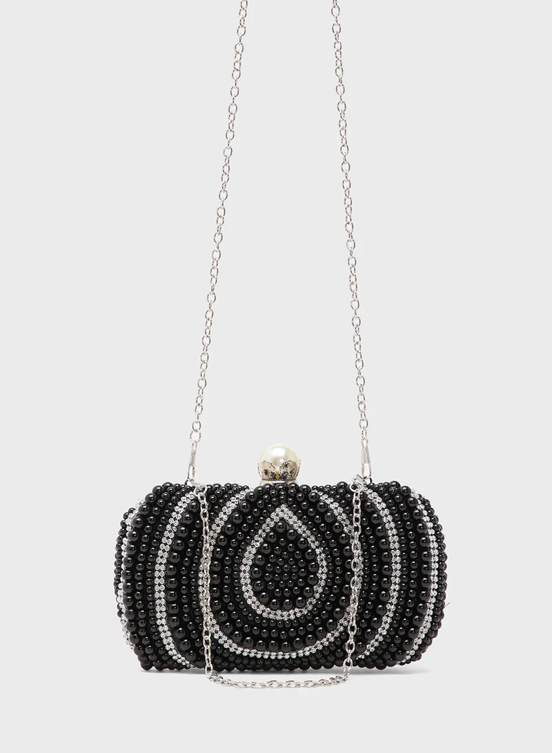خزانة Clutch