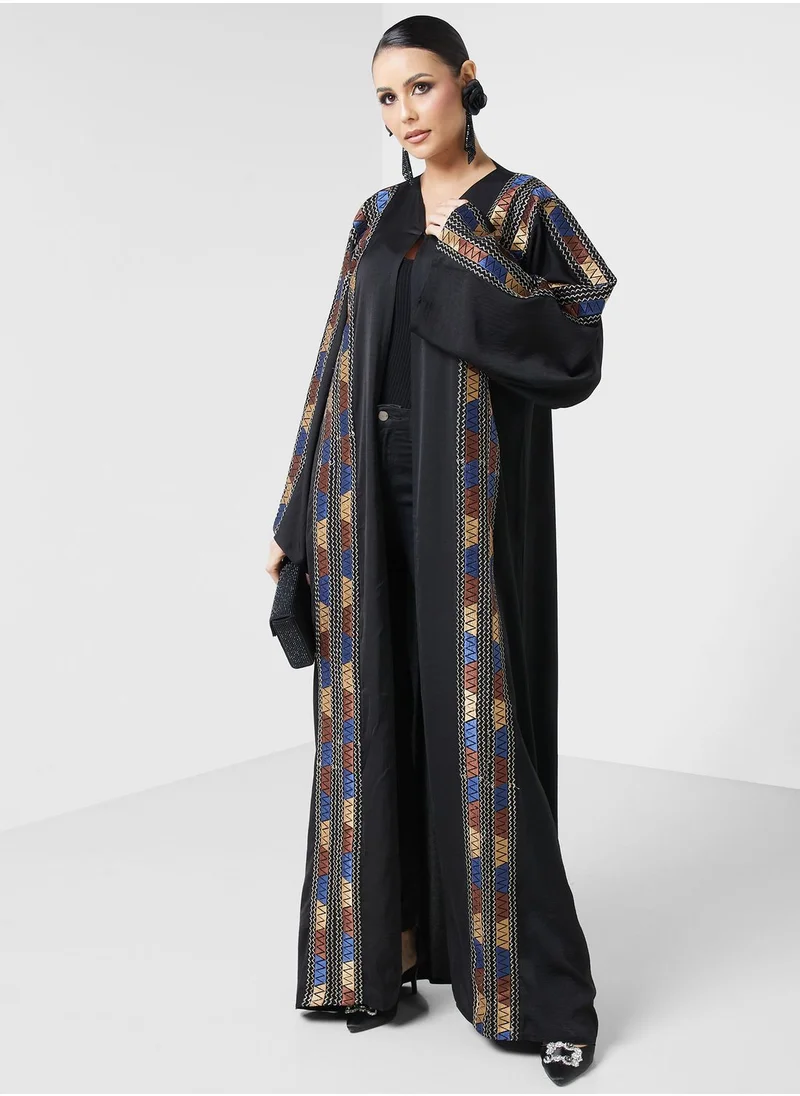 hayas closet Embroidered Accent Abaya