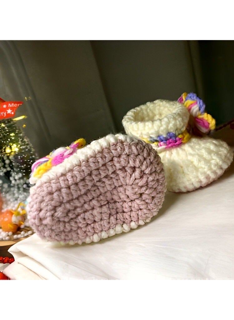 Braidise Creations Multicoulour Puff Flower baby booties for newborn - Image 4