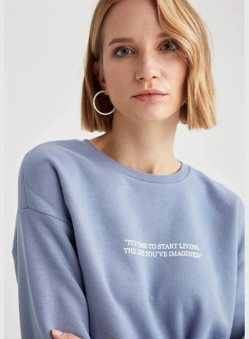 ديفاكتو Woman Knitted Regular Fit Crew Neck Sweat Shirt