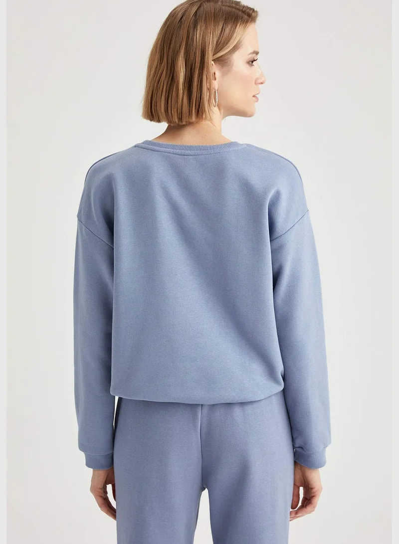 ديفاكتو Woman Knitted Regular Fit Crew Neck Sweat Shirt