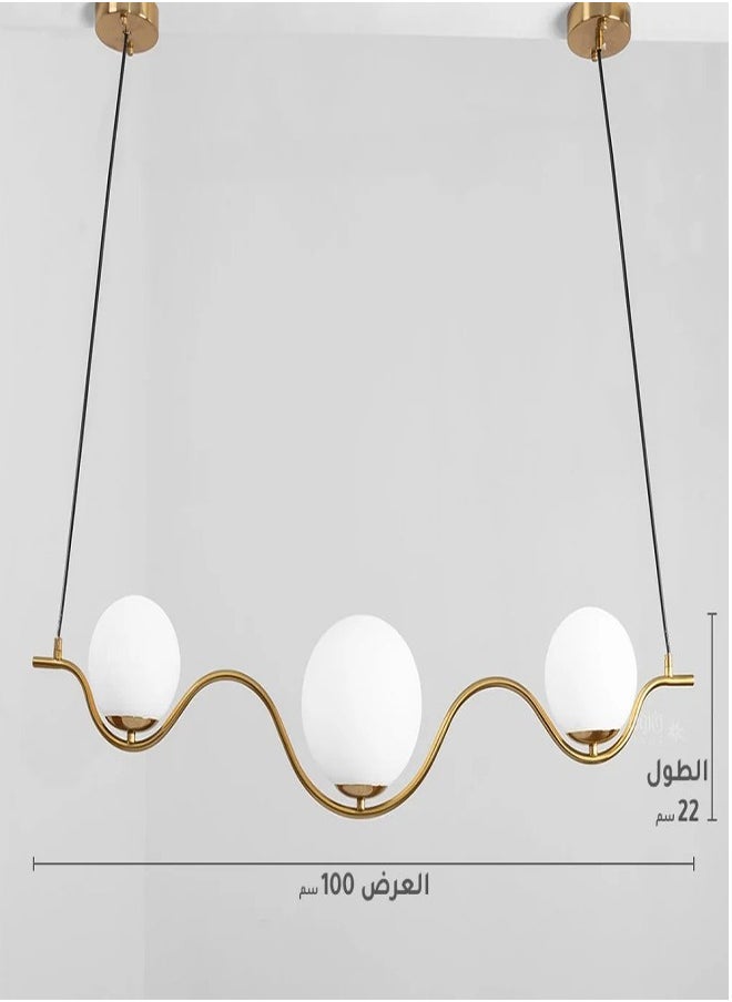 يوكاندل مصباح سقف عصري: تصميم حديث بثلاثة أضواء باللون الذهبي.  - Image 2