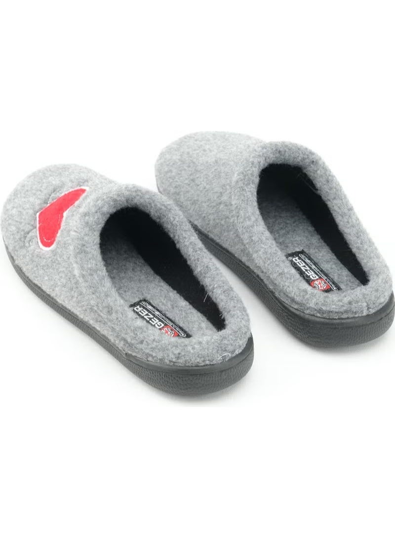 Gezer Winter Women's Home Garden Comfort Sole Embroidered Heart Patterned Felt Slippers - Image 4