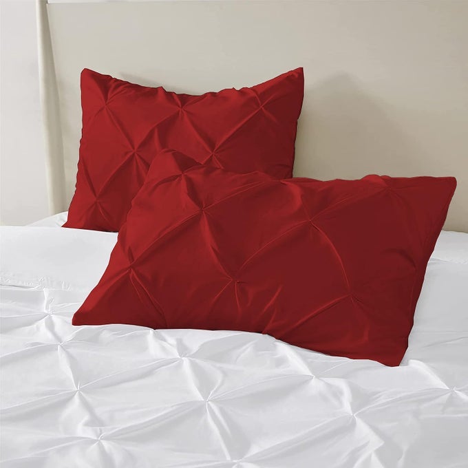 400 TC PINCH PLEATED LUXURIOUS TRENDS 100 EGYPTIAN COTTON PILLOW COVERS BURGUNDY18X28 SET OF 2