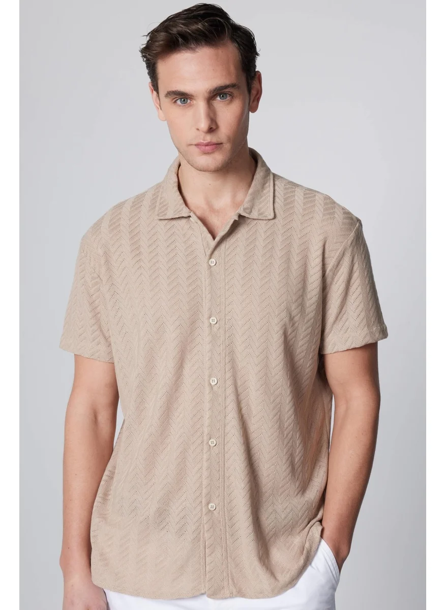 Tudors Slim Fit Slim Fit Short Sleeve Breathable Knitted Texture Dobby Patterned Summer Stone Color Men's Shirt