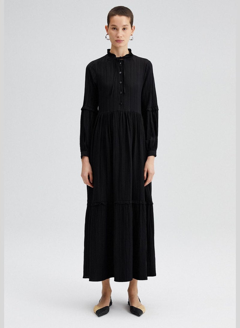 Touche فستان ميدي أسود مزخرف - Image 3