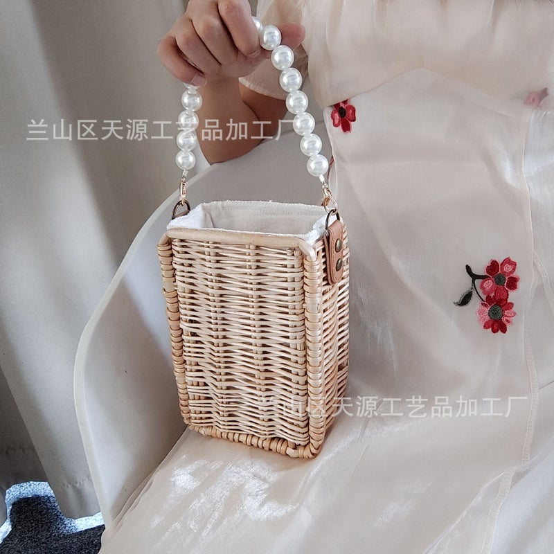 Rattan Woven Bag For Women, Versatile Woven Bag, Fresh And Fashionable Small Square Bag, Summer Beach Tote Bag, Small Chanel Style - Image 4