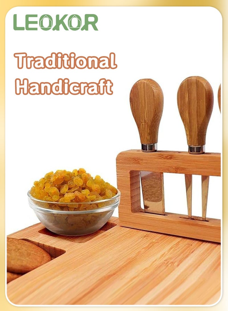 ليوكور طقم لوح جبن من الخيزران، صينية جبن، لوح شرائح لحم، طبق تقديم لحوم مع 4 سكاكين جبن من الفولاذ المقاوم للصدأ - Image 2