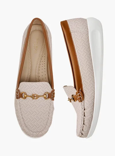 فلورا بيلا من شو إكسبرس Women Monogram Print Slip-On Loafers