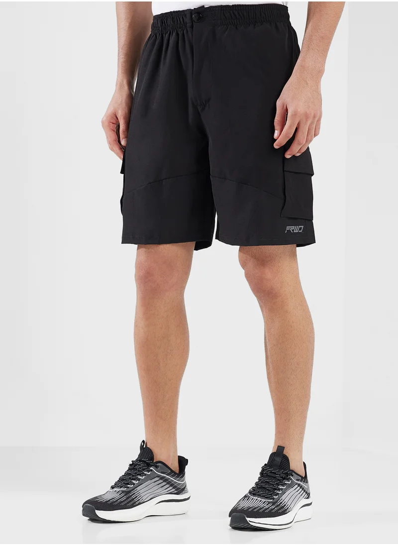 فورورد Cargo training shorts