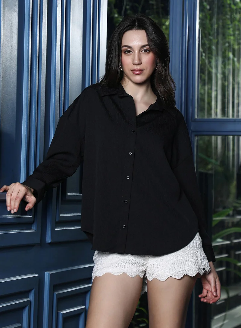 بينيا كولادا قميص نسائي بأزرار وياقة واسعة وأكمام طويلة منقوش بنمط نقاط، لون أسود فحمي