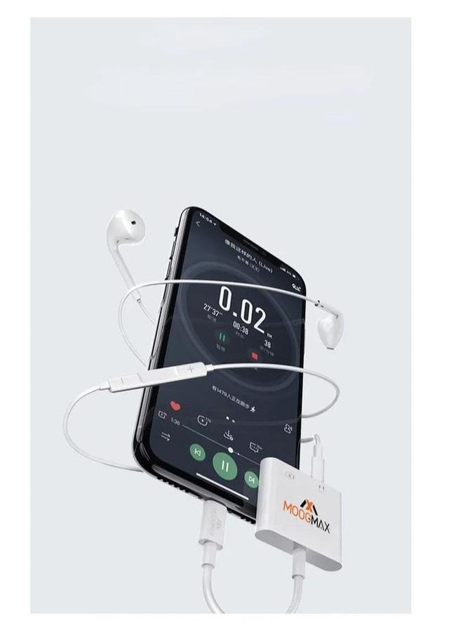 iPhone connection with two charging and headphone outputs - pzsku/Z5D496A4818DE79C9D418Z/45/_/1732522718/64cd9336-a40b-4aeb-8b6c-6364c946a22a