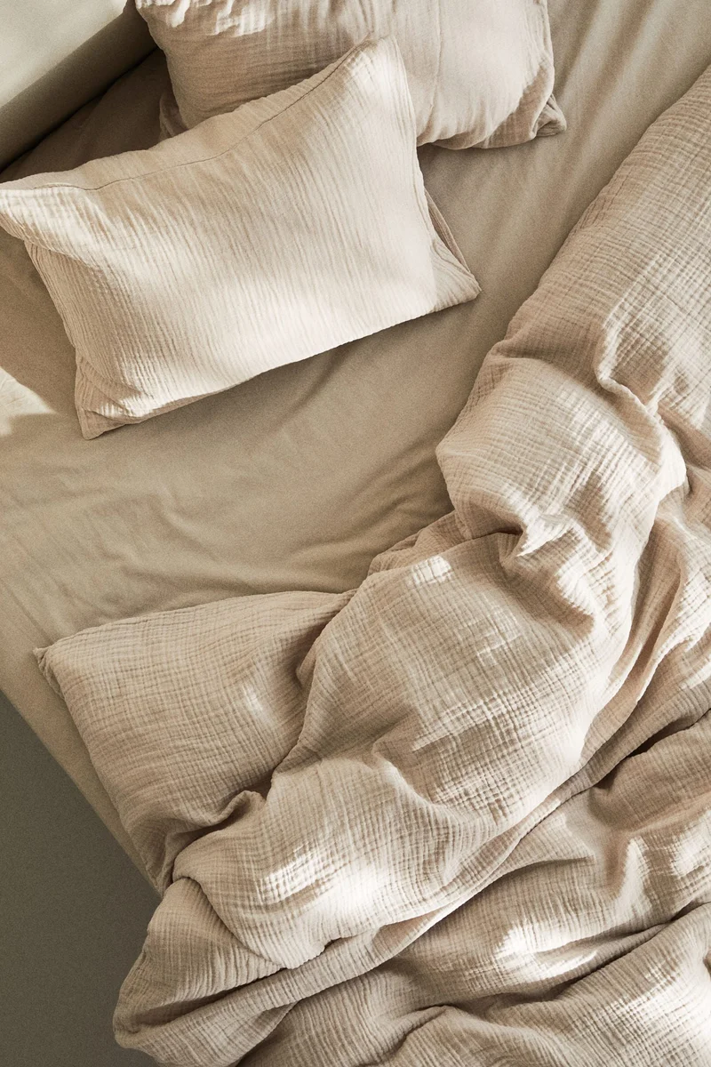 H&M Fitted cotton sheet