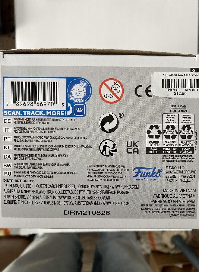 Funko Fire Force Tamaki pop #983 Hot Topic Exclusive - Image 3