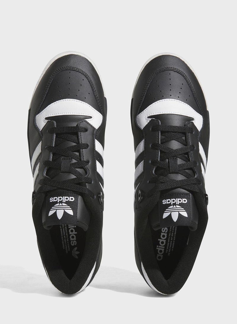 Adidas تنافس منخفض - Image 5