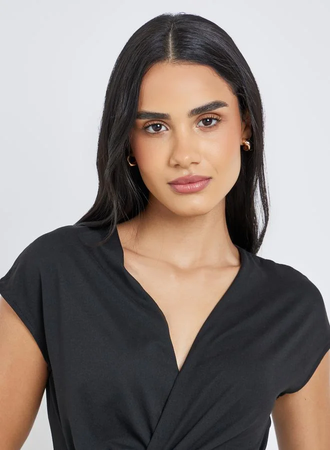Styli Styli Black Knot Front Wrap Top