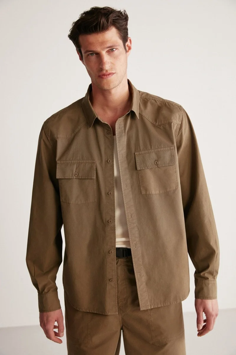 جريميلانج Kelvin Men's Woven Thick Textured Technical Look Flap Pocket Khaki Shirt