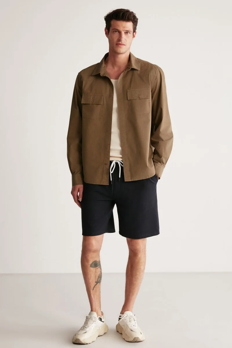 جريميلانج Kelvin Men's Woven Thick Textured Technical Look Flap Pocket Khaki Shirt