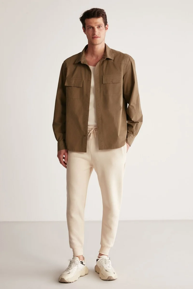 جريميلانج Kelvin Men's Woven Thick Textured Technical Look Flap Pocket Khaki Shirt