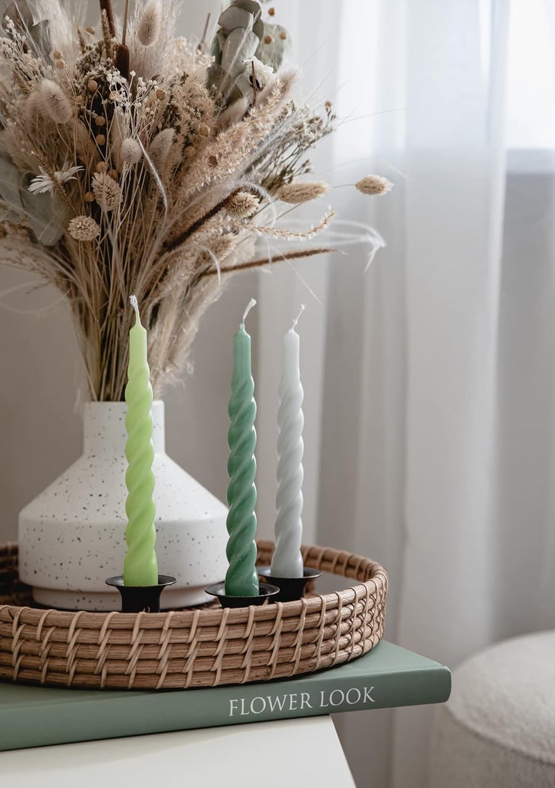 شموع “Candles with a Twist®”， مصنوعة في إيطاليا، متوفرة بـ 25 لونًا، شموع للعشاء، شموع ملتوية تحترق لمدة 5 ساعات، شموع مخروطية الشكل، مطلية، مجموعة هدايا من الشموع بدون رائحة، 6 قطع. الحجم: 2.2 × 21 سم (لون الفراولة). - Image 3