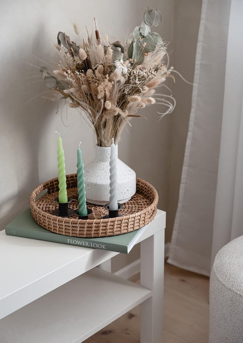 شموع “Candles with a Twist®”， مصنوعة في إيطاليا، متوفرة بـ 25 لونًا، شموع للعشاء، شموع ملتوية تحترق لمدة 5 ساعات، شموع مخروطية الشكل، مطلية، مجموعة هدايا من الشموع بدون رائحة، 6 قطع. الحجم: 2.2 × 21 سم (لون الفراولة). - Image 4