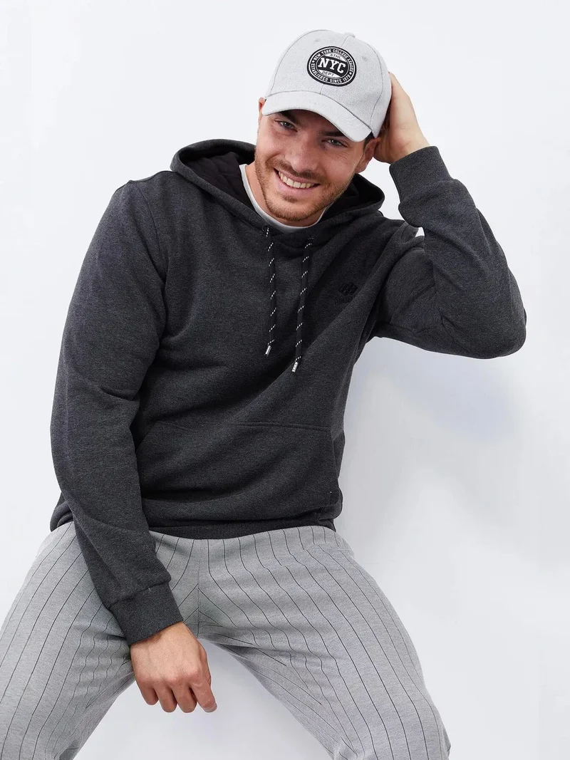 تومي لايف TOMMY Men's Solid Hooded Sweatshirt With Pocket