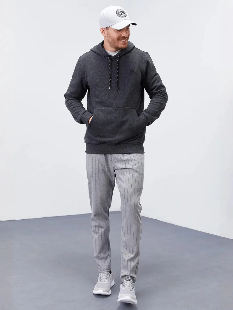 تومي لايف TOMMY Men's Solid Hooded Sweatshirt With Pocket