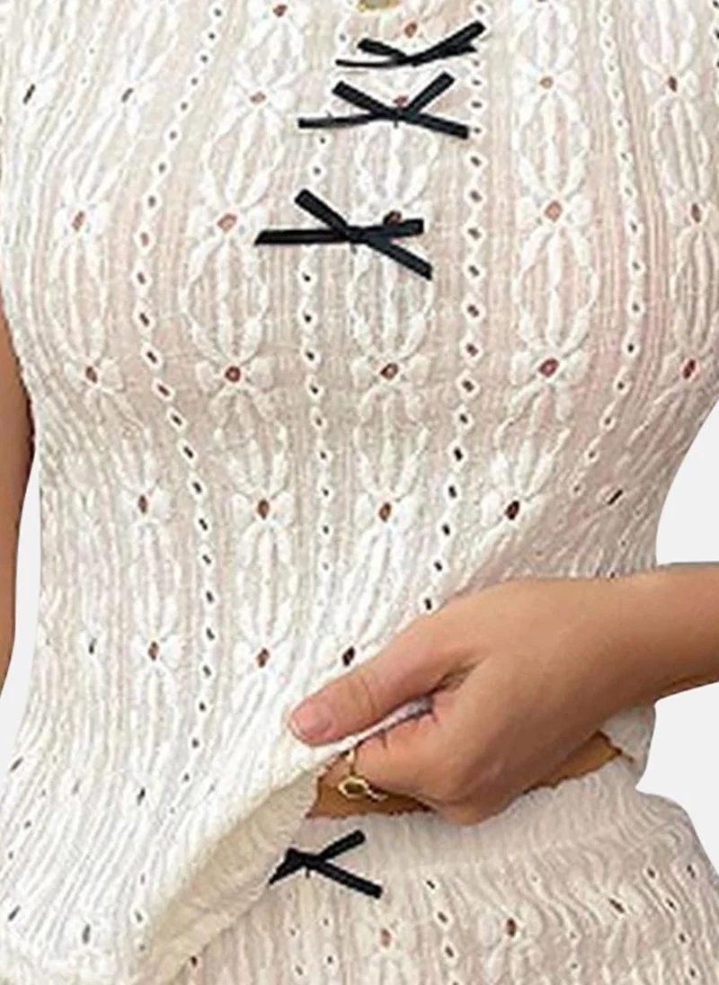 يونيكي Off White Self Design Pyjamas & Top