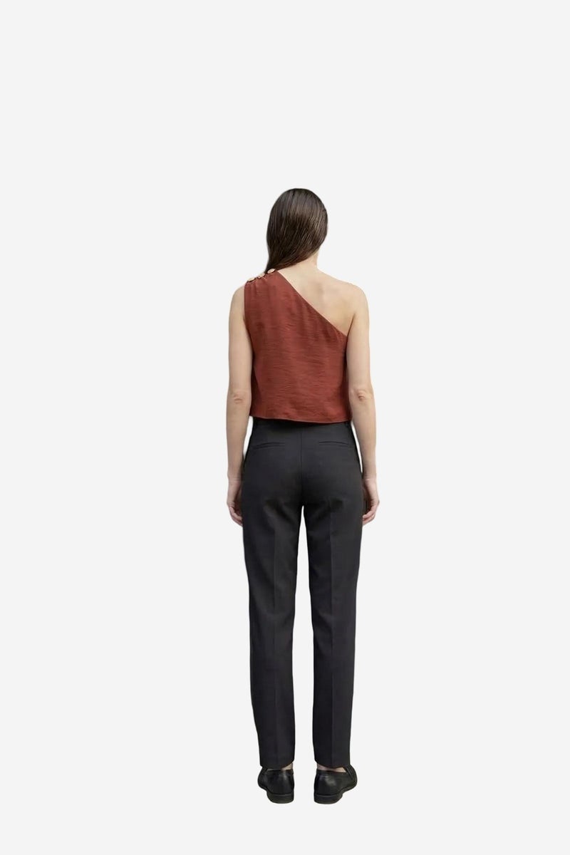 MY FASHION Asymmetrical Collar Sleeveless Chiffon Top - Image 4