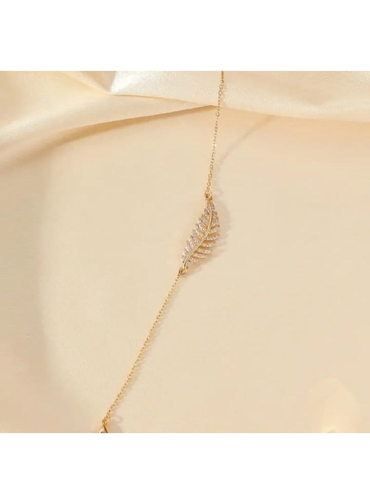 Women's feather-design bracelet – an elegant accessory and perfect for gifts - Image 1
