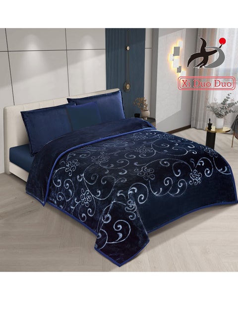 Winter blanket, plain engraved, 4 kg, with a super soft texture, size 160 x 220 cm - navy blue