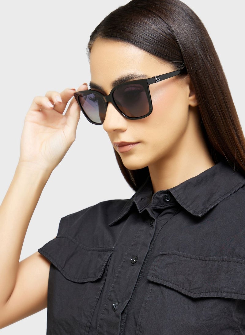GUESS Wayfarers Sunglasses - Image 5