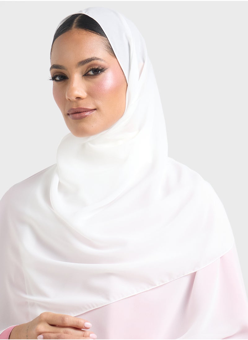 Khizana Layered Abaya With Motif On Sleeves  - Image 4
