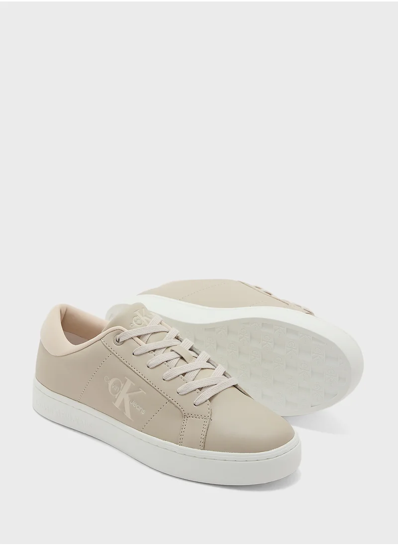 كالفن كلاين جينز Lace Up Low Top Sneakers