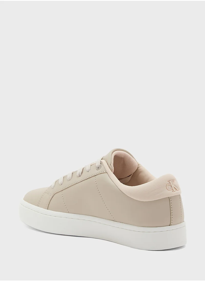 كالفن كلاين جينز Lace Up Low Top Sneakers