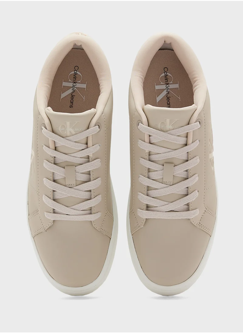 كالفن كلاين جينز Lace Up Low Top Sneakers