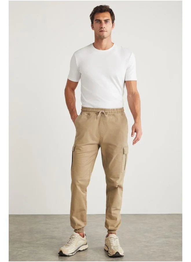جريميلانج Grimelange Cargo Men's Woven Cargo Pocket Elastic Waist & Hem Beige Pants