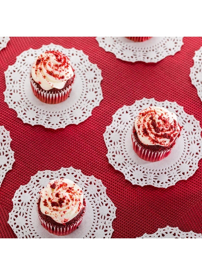 Restaurantware Pastry Tek 4 x 4 Inch Lace Doilies, 100 Decorative Tableware Placemats - Disposable, Round, White Paper Table Doilies, For Birthdays, Or Weddings, Table Decor  - Image 3