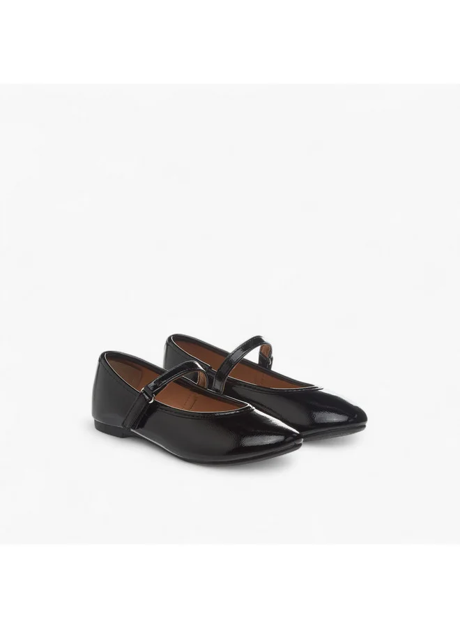 فلورا بيلا من شو إكسبرس Girls Solid Ballerina Shoes with Hook and Loop Closure