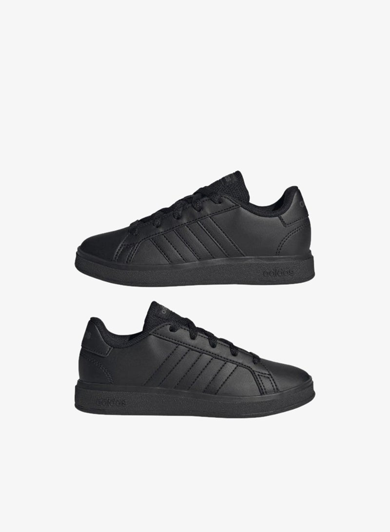 اديداس حذاء رياضي أسود للأطفال جراند كورت . - Image 1