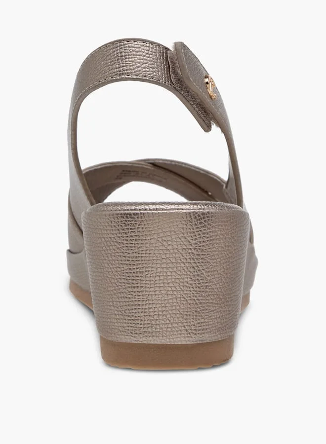 لو كونفورت Women Textured Slingback Sandals with Wedge Heels