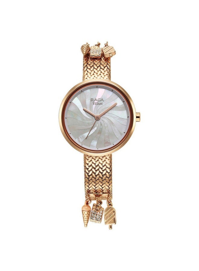 TITAN ساعة رجا ميموار للنساء 95253WM01 – قرص من أم اللؤلؤ، حزام معدني باللون الوردي الذهبي، حركة كوارتز، ساعة أنيقة وجاهزة كهدية - Image 2