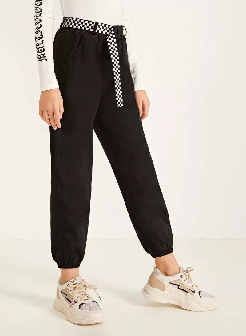 Girls Checked Buckle Belted Slant Pocket Wind Pants  - Image 5