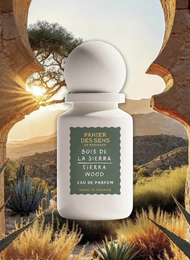 بانيير دي سينز ميديتيرانيان أو دو بارفان سييرا وود ٥٠ مل