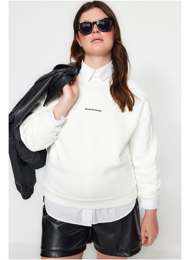 trendyol - Thick Ecru, Fleece Inside, Embroidery Detailed Knitted Sweatshirt TBBAW24AO00022. - Image 1