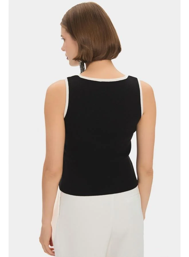 JUNE June Women Piping Detailed Knitwear Top Black - White