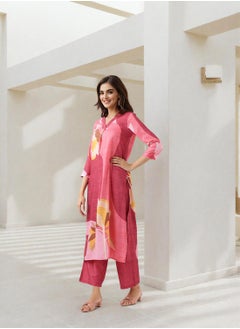 ISHIN Straight Fit Printed Pattern Round Neck Three-Quarter Sleeves Pink Colour Knitted Cotton Kurta Set for Women with Semi Elastic Closure - Elevate Your Fashion Game  - Image 3