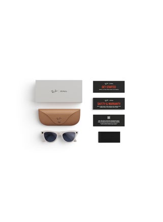 RAY-BAN Skyler (Gen 1) Shiny Chalky Gray Frame Clear to Sapphire Transitions Lens Standard High Bridge grey - view 5
